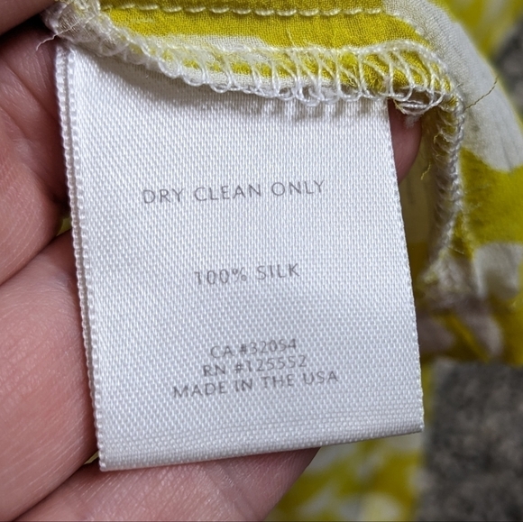 ✨3/$15 Dolan yellow & white sheer blouse XS - Picture 10 of 10